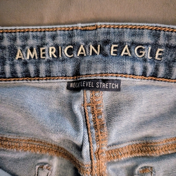 American Eagle Outfitters Women's Size 14 High Rise Shortie Denim Shorts - Picture 4 of 5